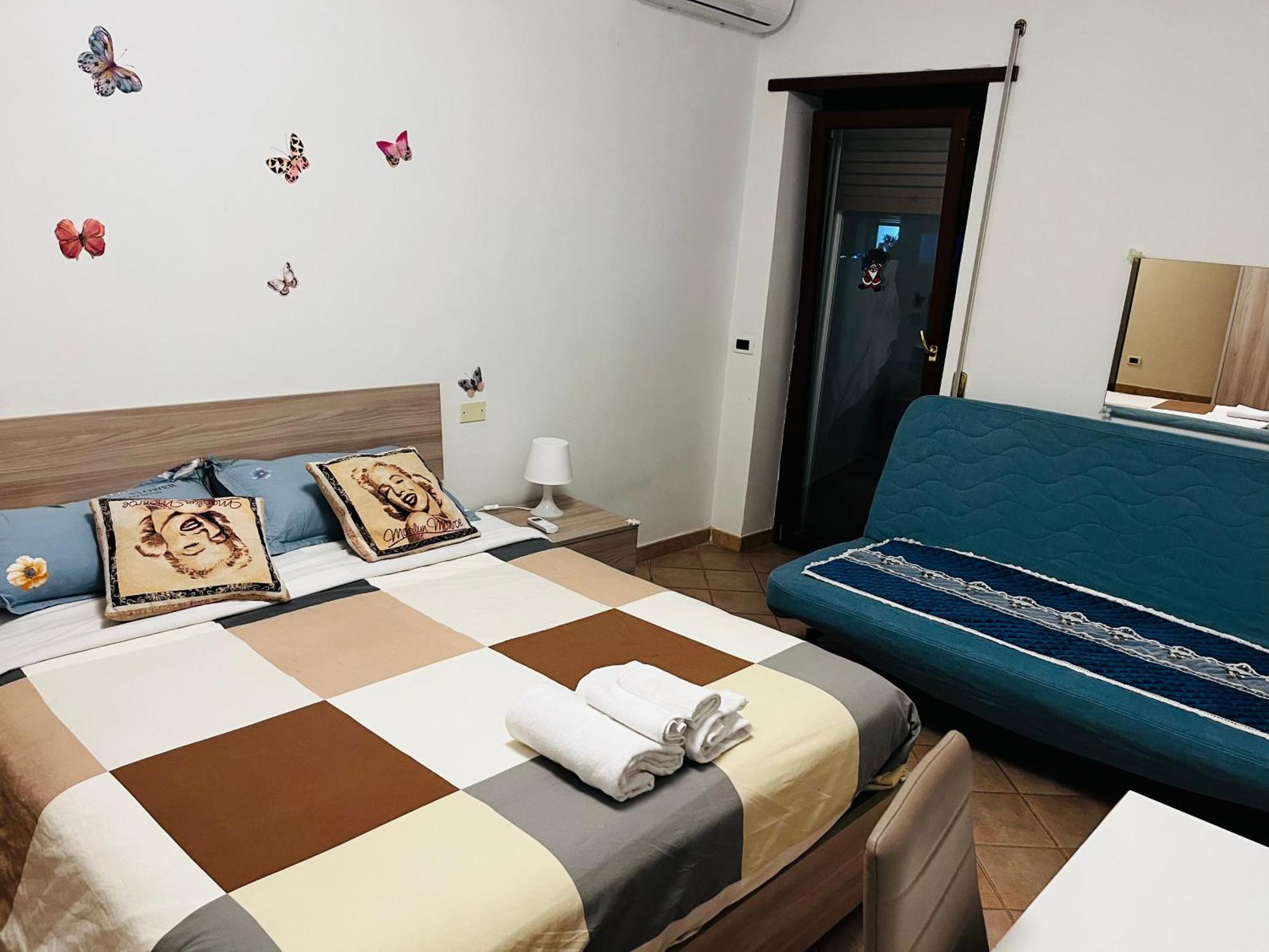 Angelina Suite Roma Exterior foto
